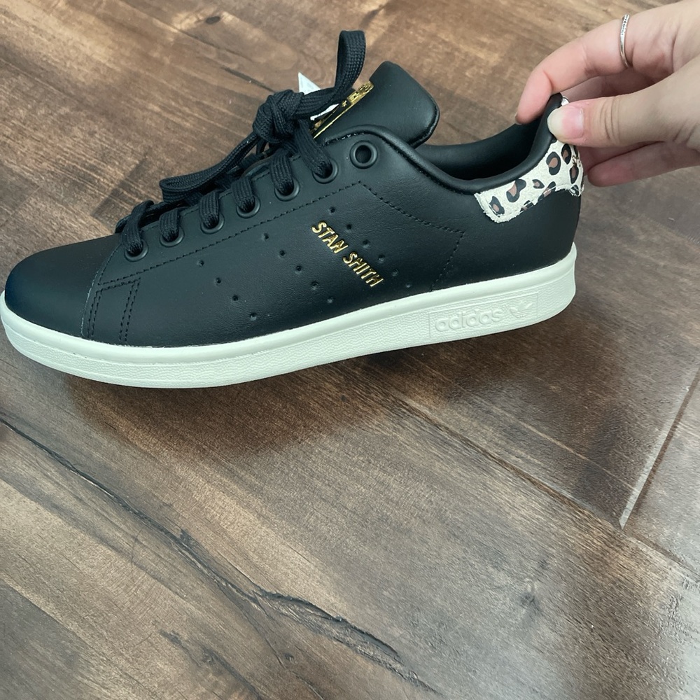 Adidas Stan Smith Leopard Pattern Shoes with Black and Brown Accents
